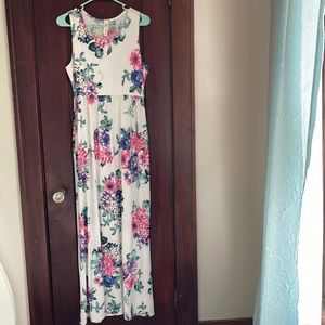 Vanilla bay womens dress.